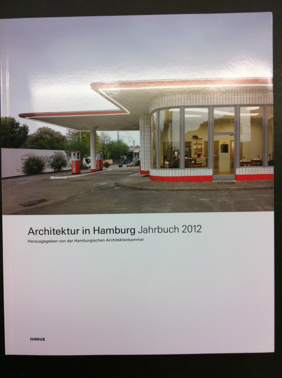 ArchJahrbuch2012_Titel.JPG
